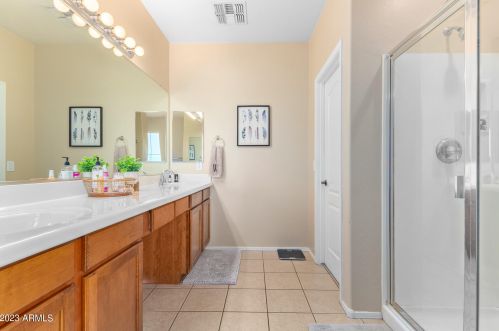 1743 Chatsworth, Mesa AZ 85212-2374 exterior