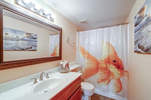 17092 Tassajara Cir, Morgan Hill CA  95037-7016 exterior