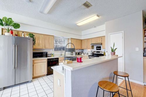 2213 Brooklake St, Denton TX  76207-1623 exterior