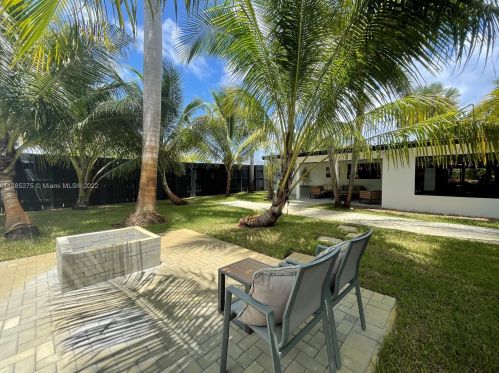 1201 3 Ave, Boca Raton FL  33432-2653 exterior