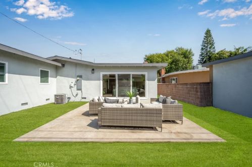 2935 Ladoga Ave, Long Beach CA  90815-1531 exterior