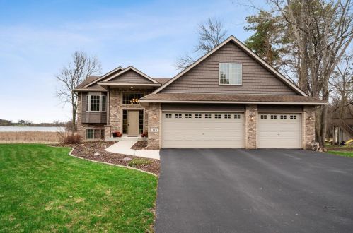 115 Dutch Lake Trl, Howard Lake, MN 55349-5135