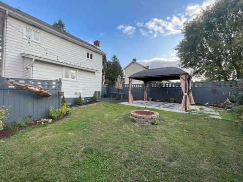 101 German St, West Newton PA  15089-1211 exterior