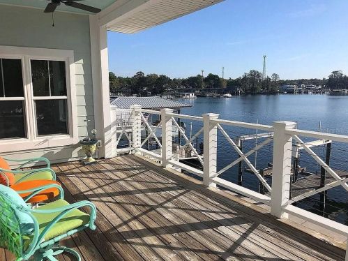 433 8th Ave, Crystal River FL  34429-4337 exterior