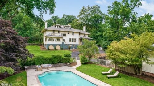 175 Mountain Ave, Montclair, NJ 07042-1722