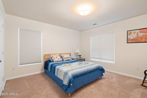 96 Shadow Moss Dr, Beaufort SC  29906-6000 exterior