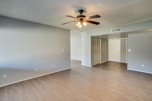 9641 37 Ave, Phoenix AZ 85053-4620 exterior