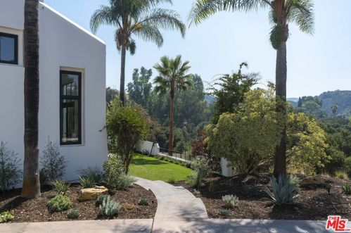 3170 Santa Maria Rd, Topanga CA  90290-4307 exterior