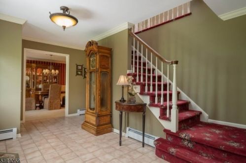 42 Forest Way, Greystone Park, NJ 07950-3272