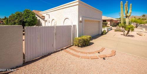 15815 Thistle Dr, Scottsdale AZ 85268-4446 exterior