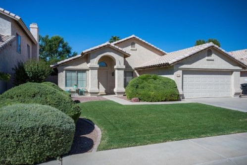 1882 Tremaine Ave, Gilbert, AZ 85234-8148