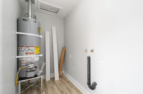 536 University Ave, Fresno CA  93705-5024 exterior