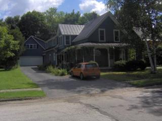 16 Prospect Ave, Braintree, VT 05060-1359