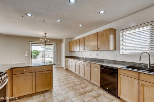 9009 6 St, Phoenix AZ 85020-3502 exterior