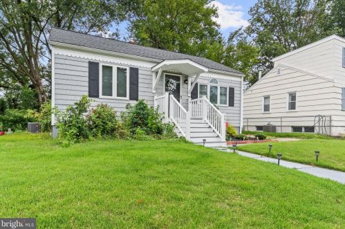 681 Washington Ave, West Deptford NJ  08096-3544 exterior