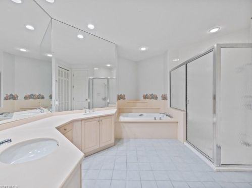 101 Colonade Cir, Naples FL 34103-8705 exterior