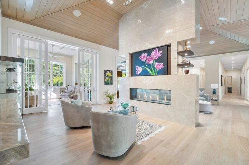 7 Country Rd, Boynton Beach FL  33436-5609 exterior