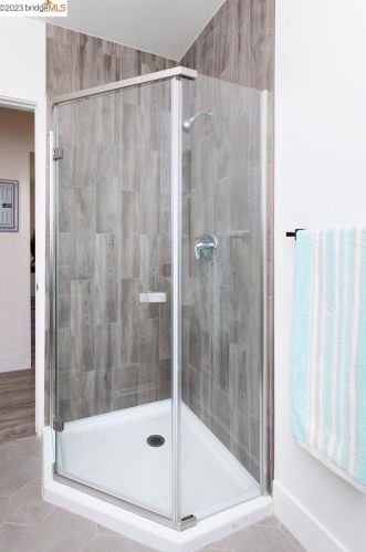 950 39 St, Oakland CA 94608-3899 exterior