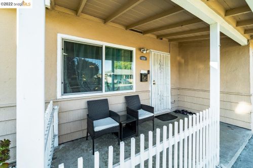 531 Culp Ave, Hayward, CA 94544-2419
