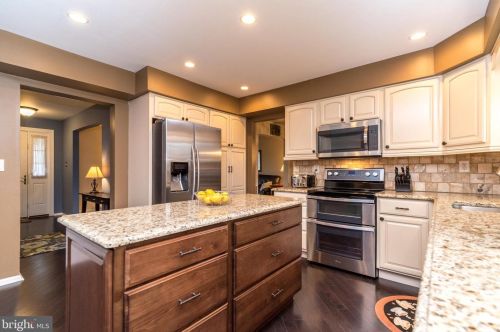 225 Cannon Way, Lansdale PA 19446-4063 exterior