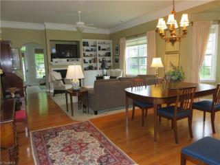 5005 Lake Laurel Ct, Greensboro, NC 27455-3476