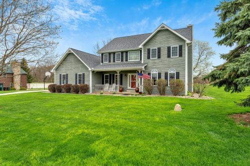 513 Kinsale Ct, Valpo, IN 46385-8567