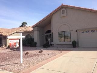 9619 Menadota Dr, Peoria, AZ 85382-4197