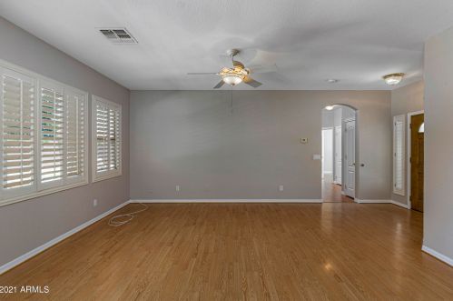 3862 Westchester Dr, Chandler AZ  85249-8950 exterior