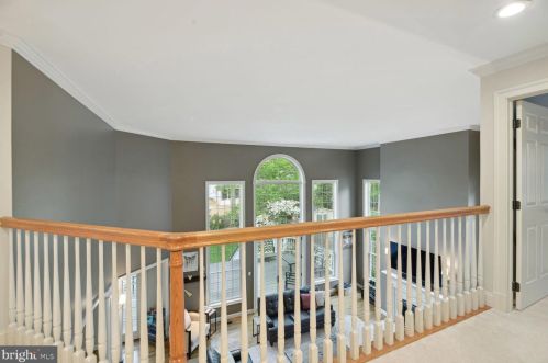 610 Poplar Dr, Falls Church VA  22046-2838 exterior