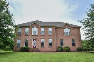 300 Parker Rd, Portland, TN 37148-5276