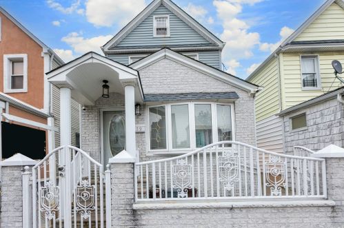 104-79 129th St, Jamaica, NY 11419-2811