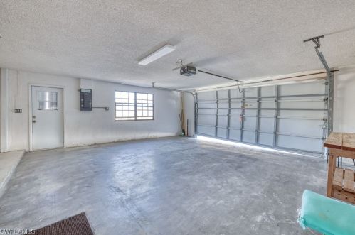 411 Lake Murex Blvd, Sanibel FL  33957-5536 exterior