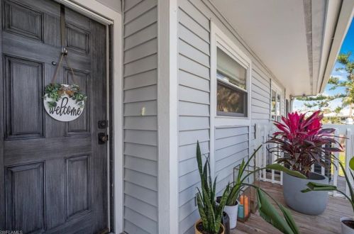2138 Egret Cir, Sanibel, FL 33957-4028