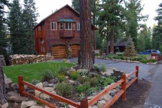 12068 Ski Run Rd, Truckee, CA 96161-2739