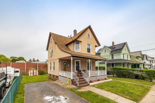 34 Cottage Pl, New Britain, CT 06051-2106