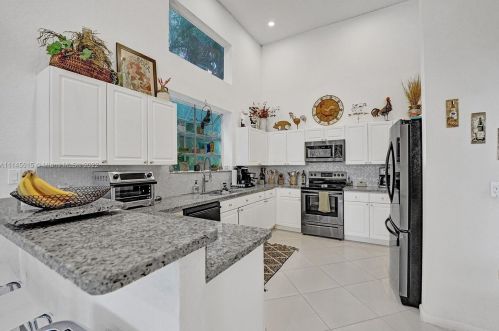 11646 Privado Way, Boynton Beach FL  33437-1924 exterior