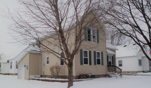 326 Bly St, Waupun, WI 53963-1904