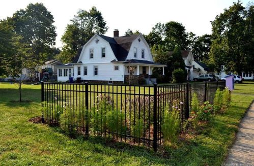 265 Bristol St, Southington, CT 06489-4507