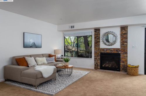 1595 Ashwood Dr, Pacheco, CA 94553-5344