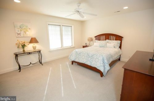 108 Gift Cir, Prospectville PA 19002-2732 exterior