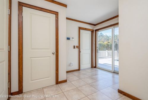 362 Diamond Rd, Jackson Twp NJ  08527-3137 exterior