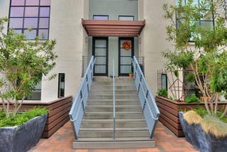 132 1st St, Campbell, CA 95008-2954