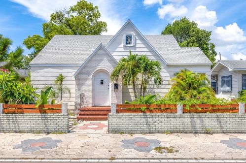 2161 5th Ave, Saint Petersburg, FL 33712-1327