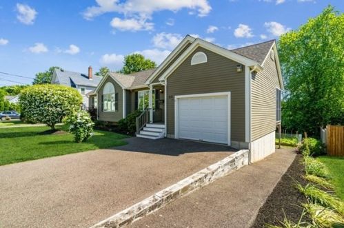 23 Wadsworth St, Danvers, MA 01923-1953