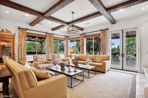 14203 Caminito Vistana, San Diego CA 92130-3724 exterior