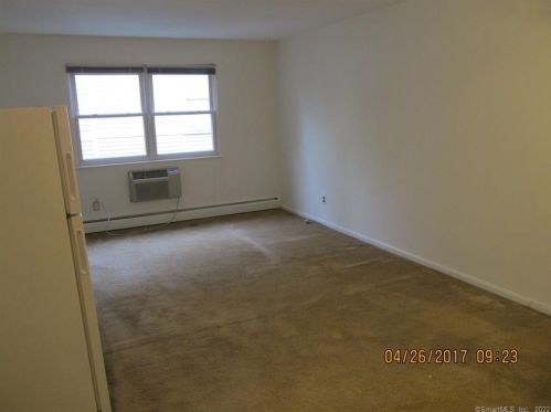 40 Hoyt St, Stamford, CT 06905-5611