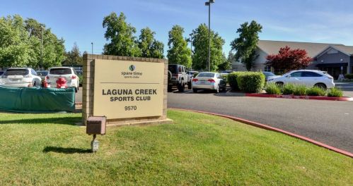 6826 Kilconnell Dr, Elk Grove CA 95758-4489 exterior