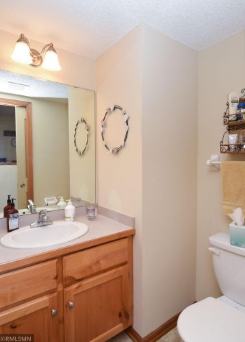 194 Shetland Ln, Lino Lakes MN  55014-5516 exterior