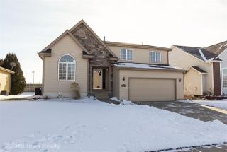 15836 Wildwood Dr, Des Moines, IA 50325-7934