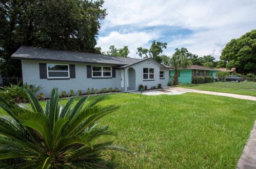 113 Scott Dr, Sanford, FL 32771-7615